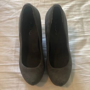 Aldo Gray Wedge Heels